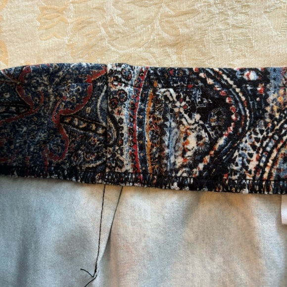 J. Jill Ponte Pencil Paisley, Size Medium - Picture 5 of 9